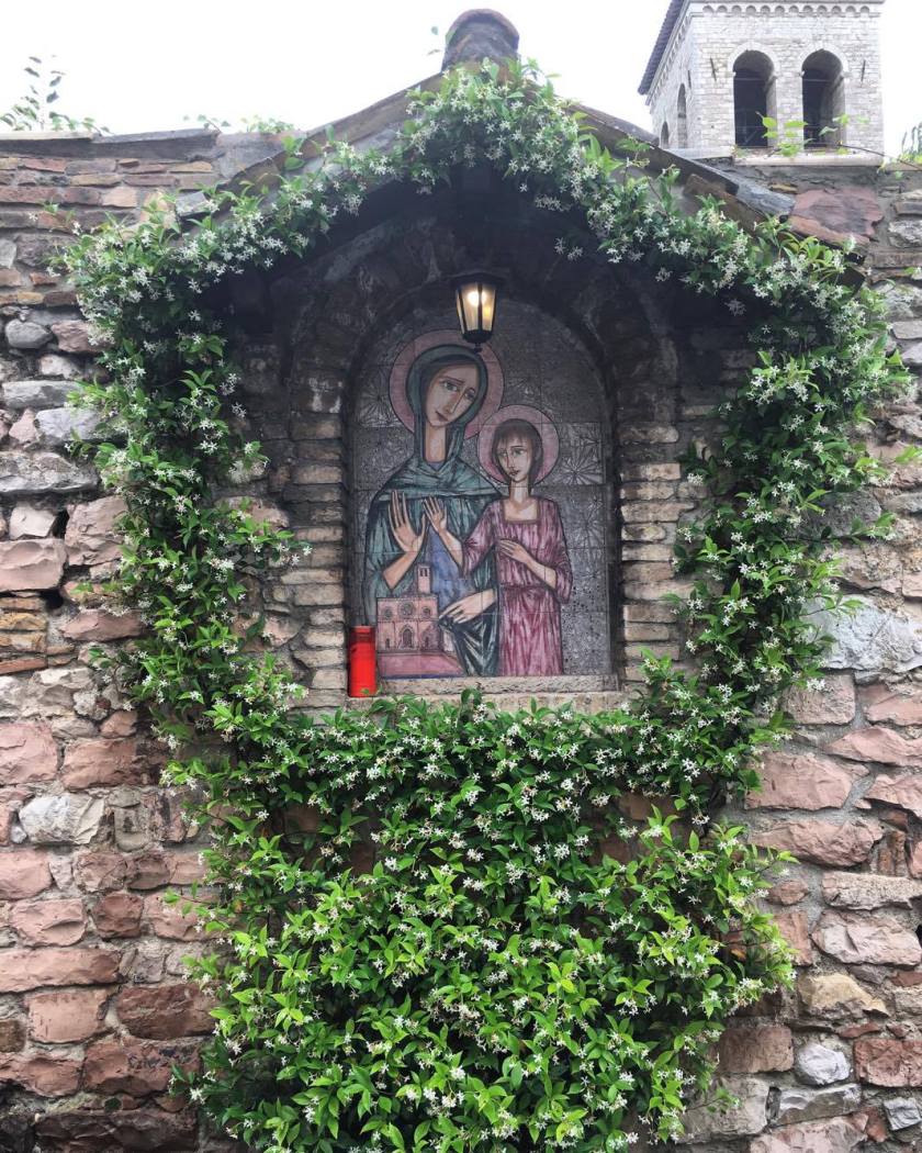 saint clare of assisi